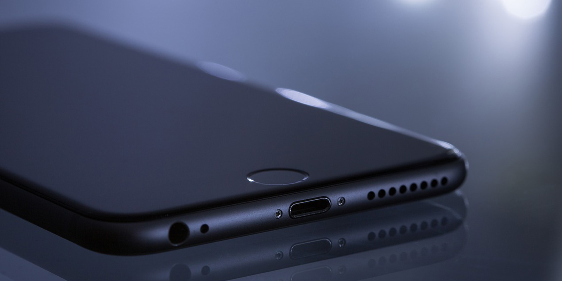 Apple 15 dust-free warehouse
